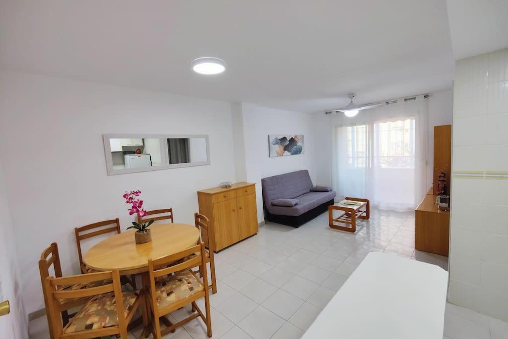 Playgandi Home Amplio Y Acogedor Apartamento Gandia Bagian luar foto