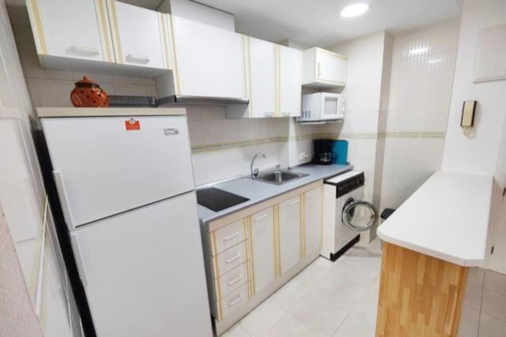 Playgandi Home Amplio Y Acogedor Apartamento Gandia Bagian luar foto